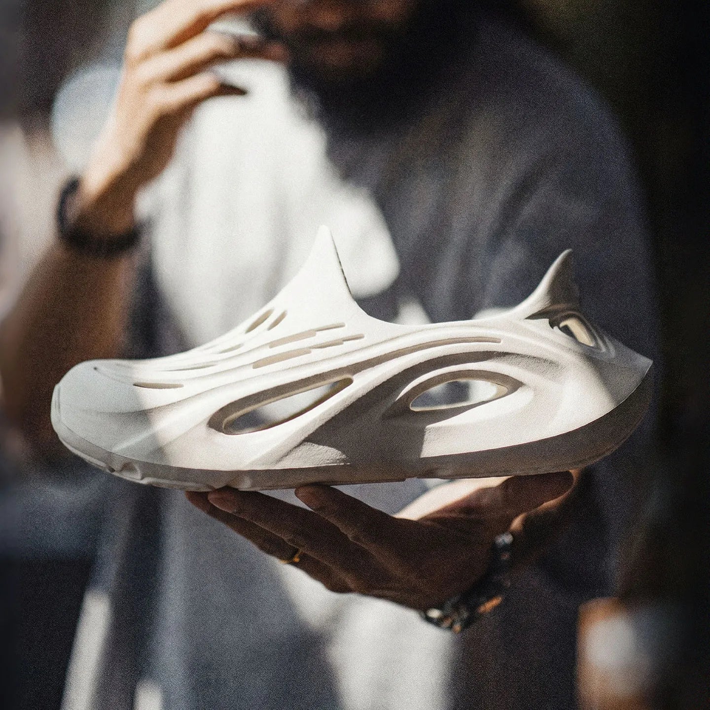 MADEN Shark-Fin Eva Clog for Outdoor Water Beach Wear