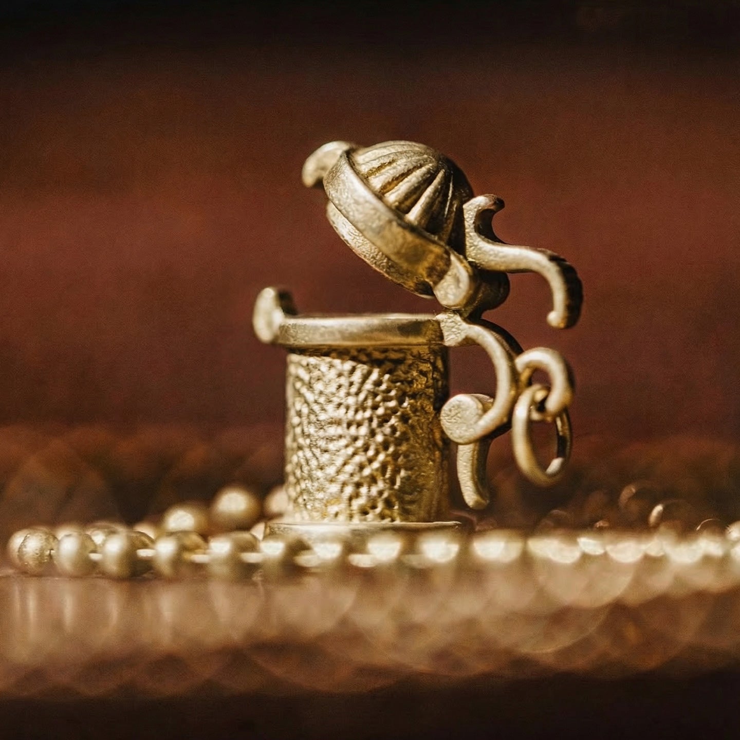 MADEN Brass Handle Kettle Pendant Necklace