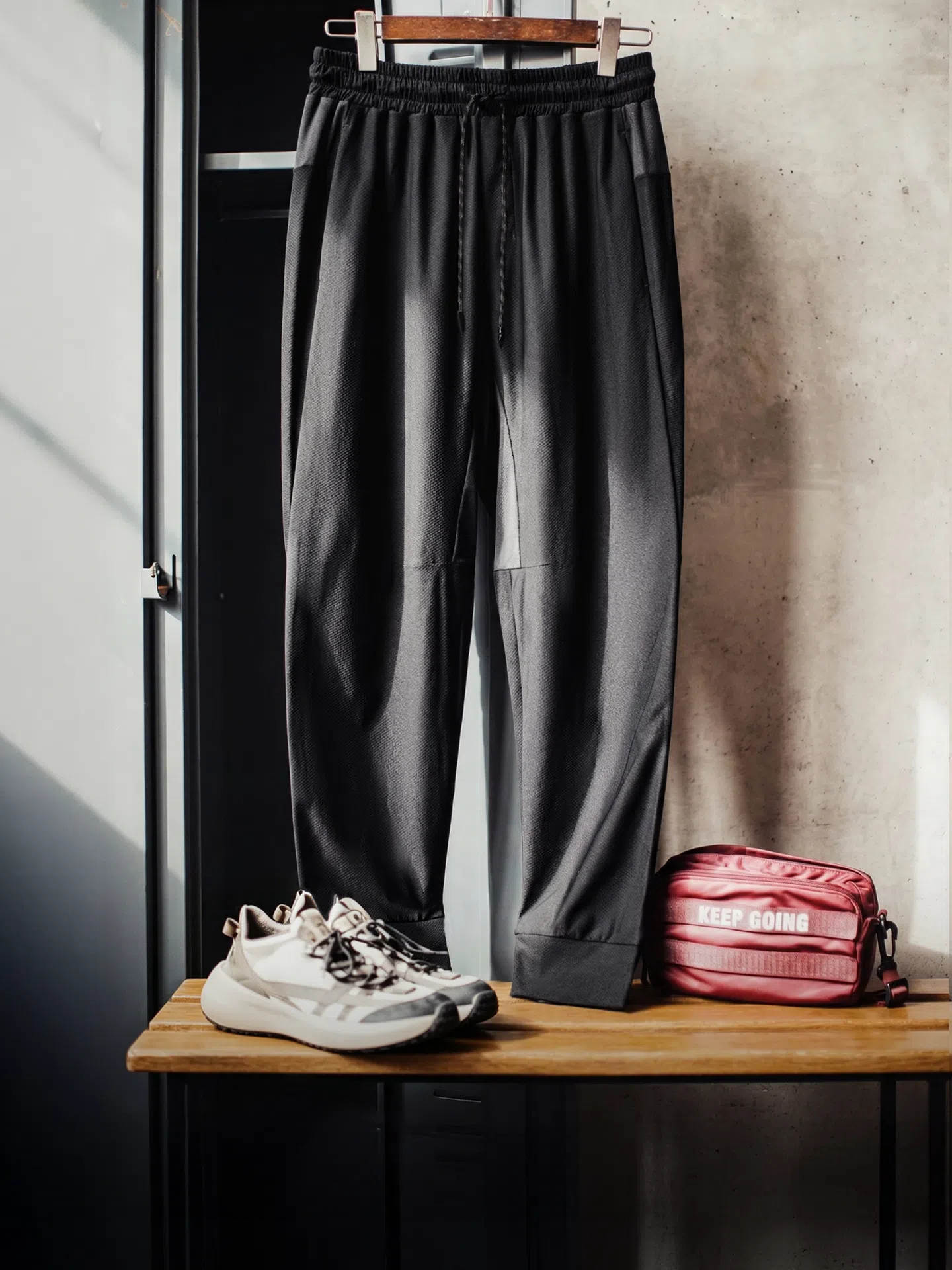 MADEN Cooling Mesh Tapered Joggers