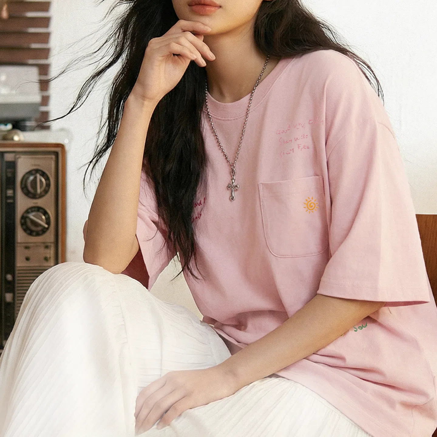 MADEN Women's Pink Pocket Embroidery Tee