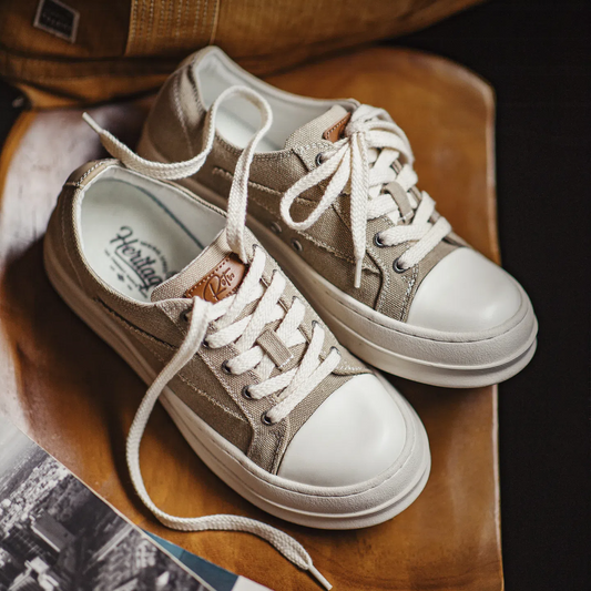 MADEN RO Vintage Canvas Sneakers