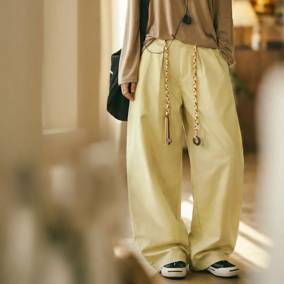 MADEN Women's Loose Drawstring Pleated Wide-Leg Pants