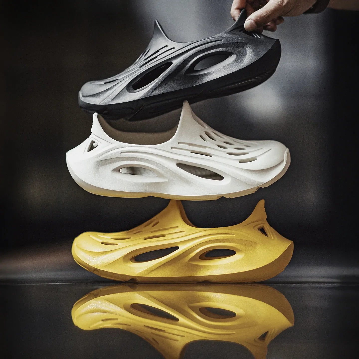 MADEN Shark-Fin Eva Clog for Outdoor Water Beach Wear