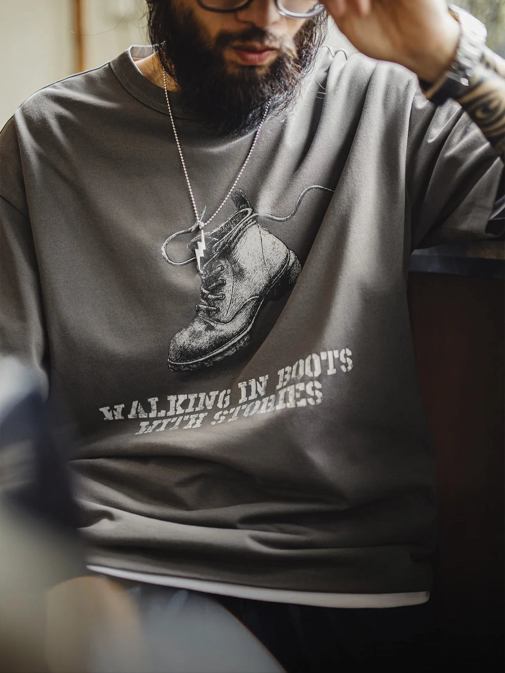 MADEN Vintage Distressed Brushed Tee
