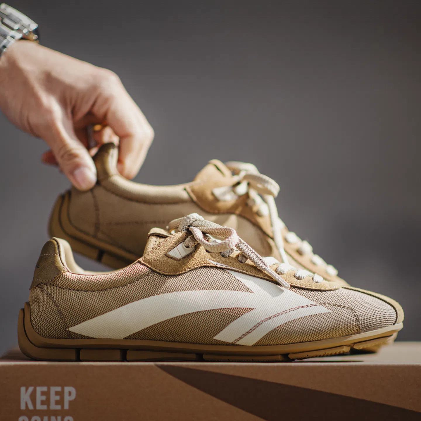 MADEN Vintage Racing Mesh Sneakers