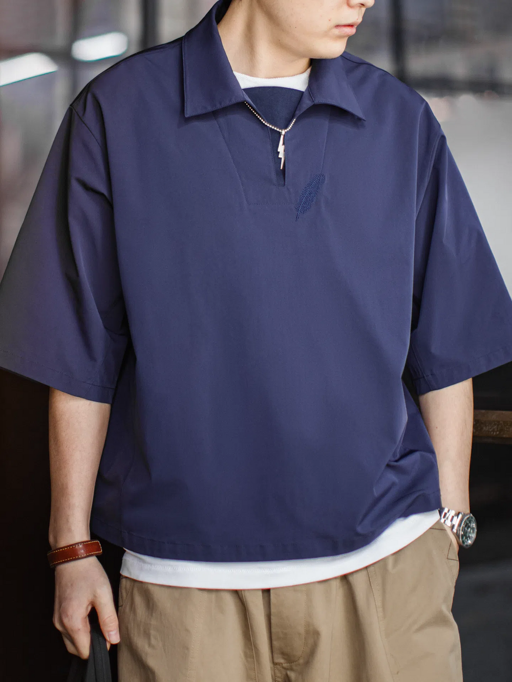 MADEN Vintage Feather V-Neck Polo
