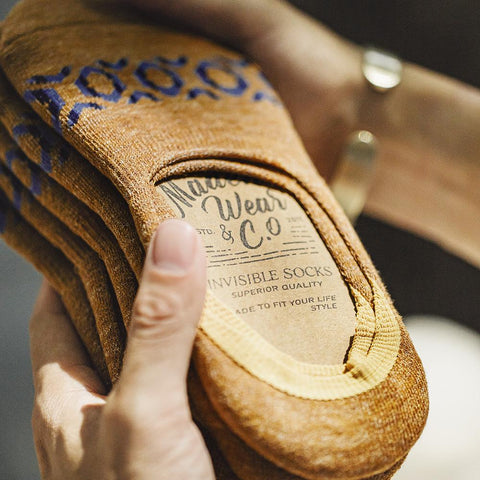 MADEN Niedrig geschnittene, unsichtbare Socken aus Silikon, rutschfest, schweißableitend, leicht und atmungsaktiv, im Navajo-Retro-Stil, für Lederschuhe 