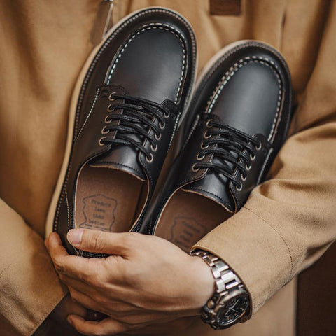 Zapatos Derby de Plataforma Negra Retro MADEN