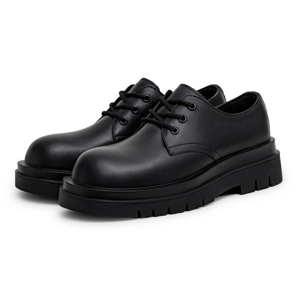 MADEN Schwarze Derby-Schuhe – Klobige Dicksohle