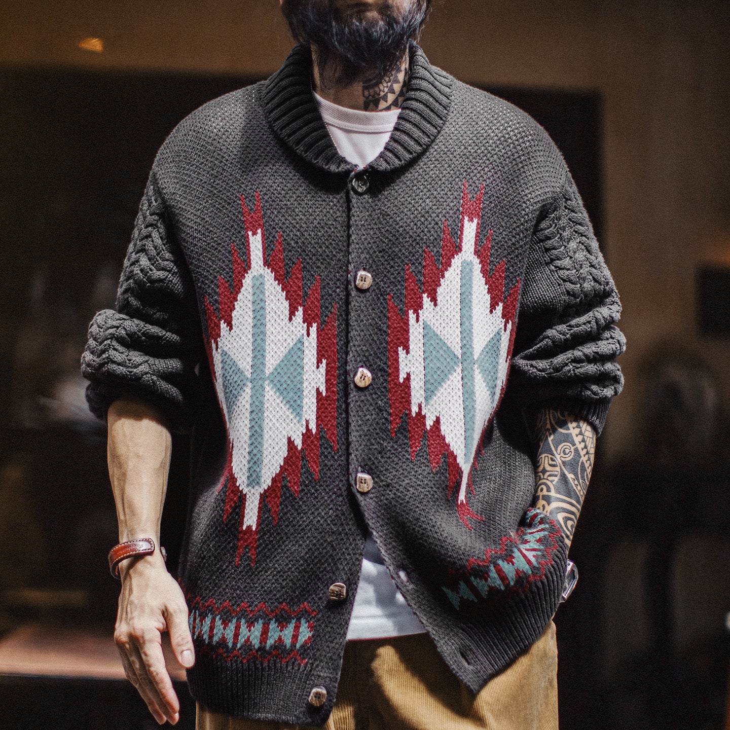Cárdigan vintage con cuello chal indígena MADEN