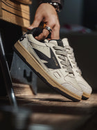 MADEN Men's Retro Chunky Sole Distressed Sneakers thumbnail