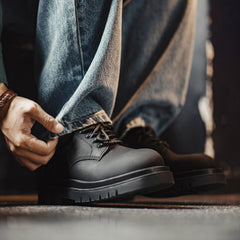 MADEN Matt schwarze Derby-Schuhe
