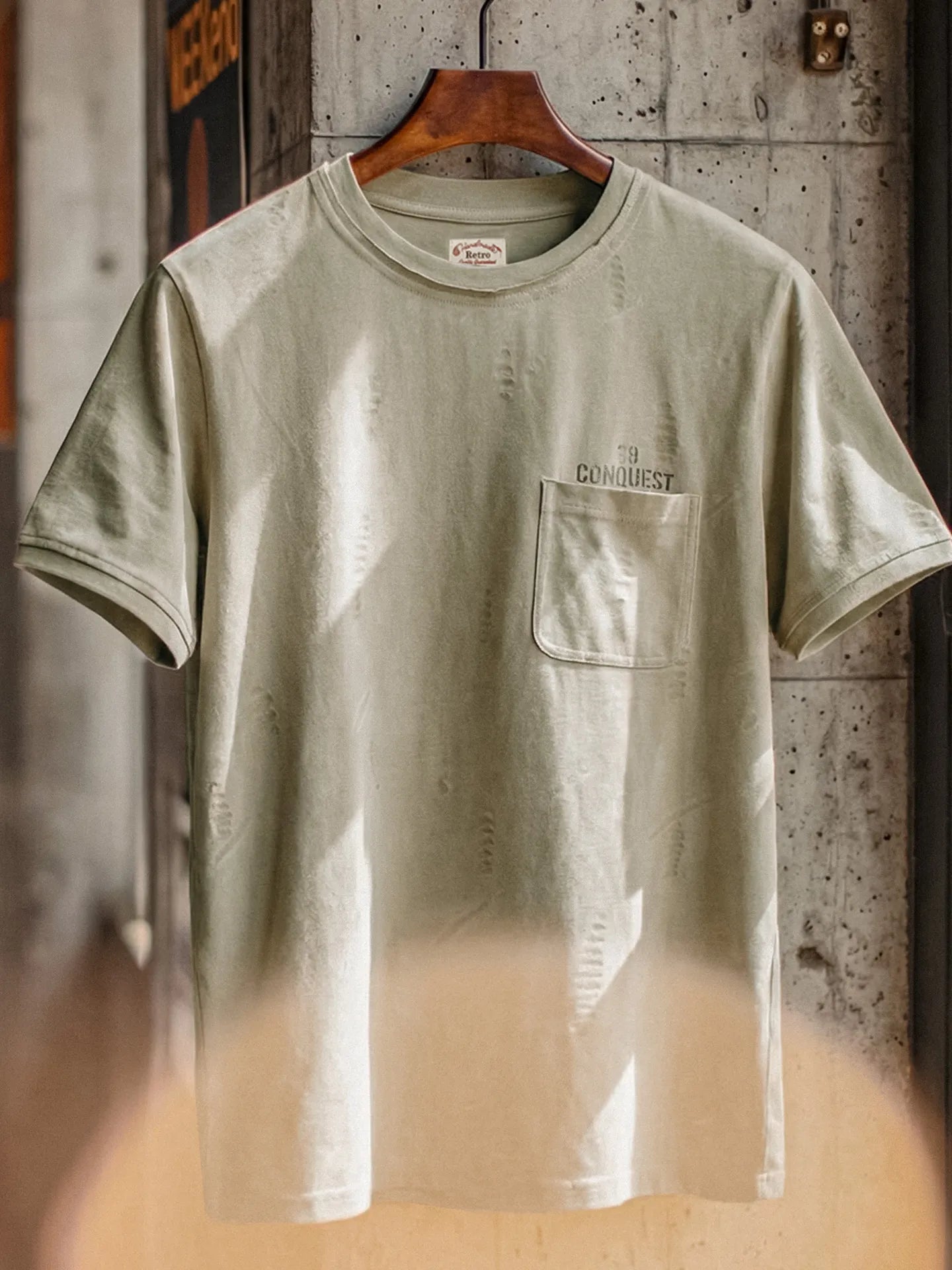 MADEN Vintage Distressed Print Tee
