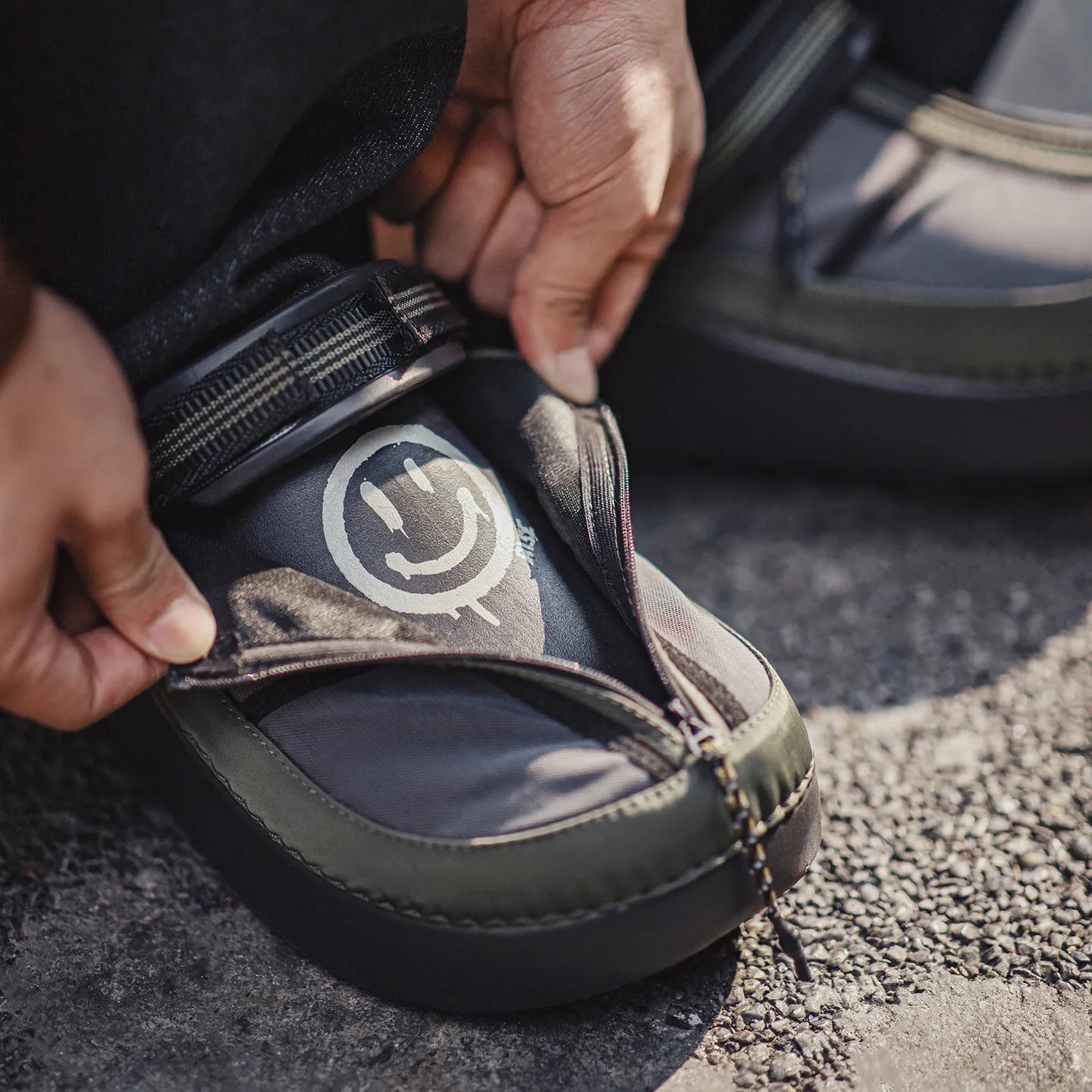 MADEN Zeppelin Luftschiff Clogs Utility Sandalen