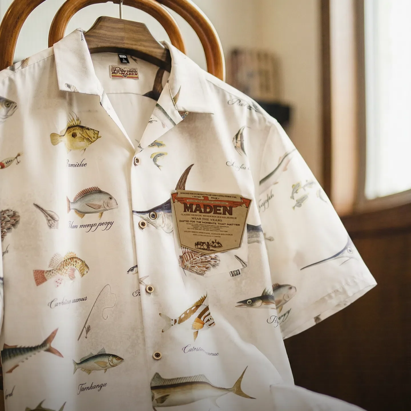 MADEN Men's Hawaiian Print Cuban Collar Short-Sleeve Camp Shirt
