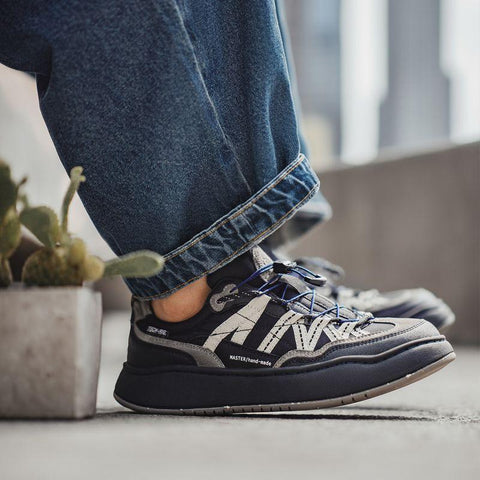 MADEN 黒色浜厚底野外運動靴