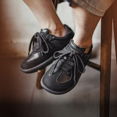 MADEN Wide Toe Vintage Trainer Shoes