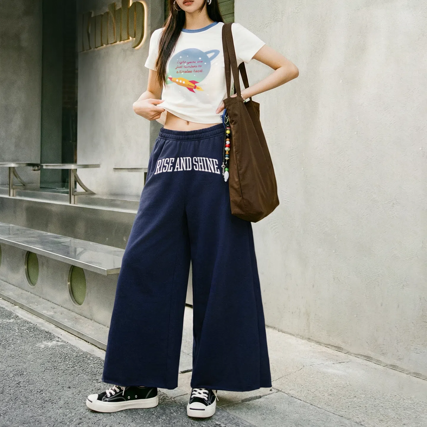 MADEN Damen Weite Bein Cropped Jogginghose