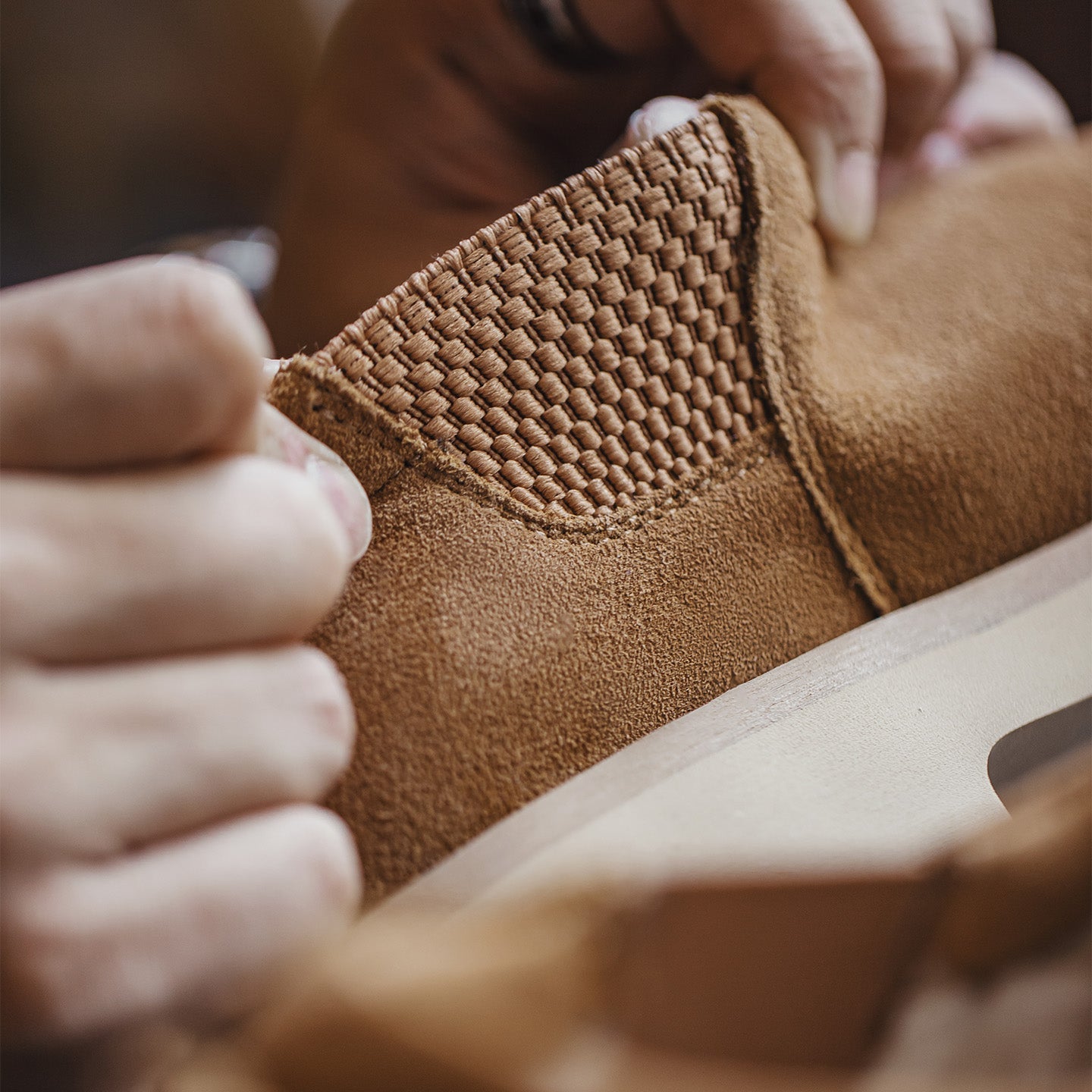 MADEN Fleece-Lined Chunky Sole Ankle Boots