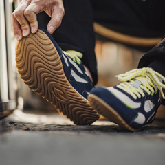 MADEN Wide Toe Barefoot Sneakers