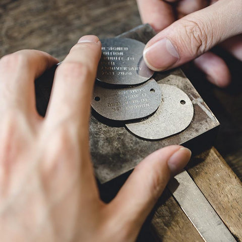 MADEN Retro Letter Engraved Pendant Necklaces Hip-hop Style Trend Necklace for Everyday Versatile Accessories