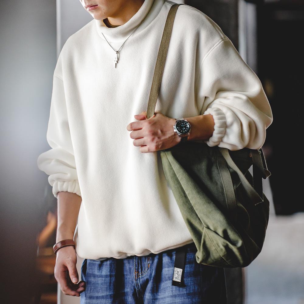 Sudadera MADEN con cuello alto de forro polar