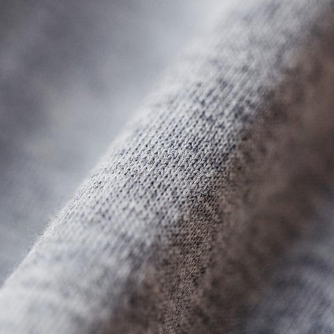 MADEN Retro-Langarmshirt mit Grafikstickerei für Herren – Grauer Oversize-Pullover mit Rundhalsausschnitt im Streetwear-Stil 