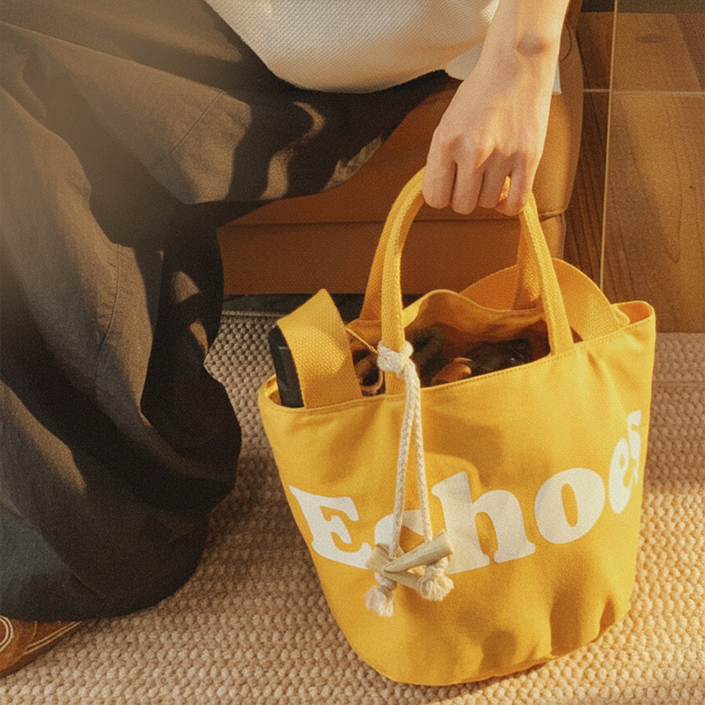MADEN gelbe Canvas-Eimertasche mit Henkel