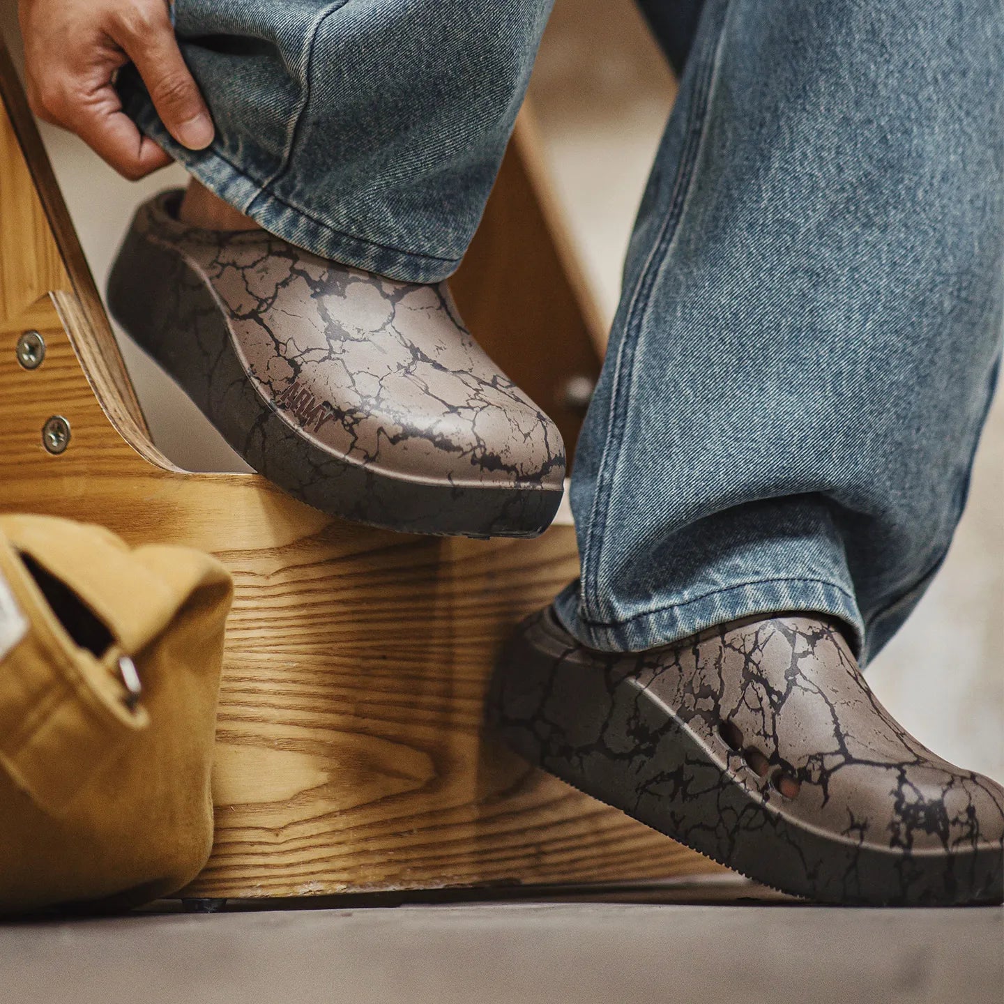 MADEN Closed Toe Chef Slip-Ons