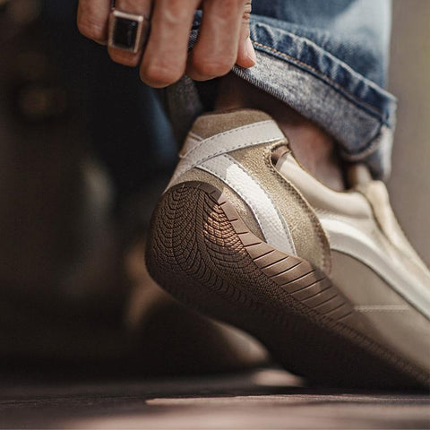 MADEN Speedway Rennschuhe – Unisex Leichte, atmungsaktive Low-Top-Laufschuhe 