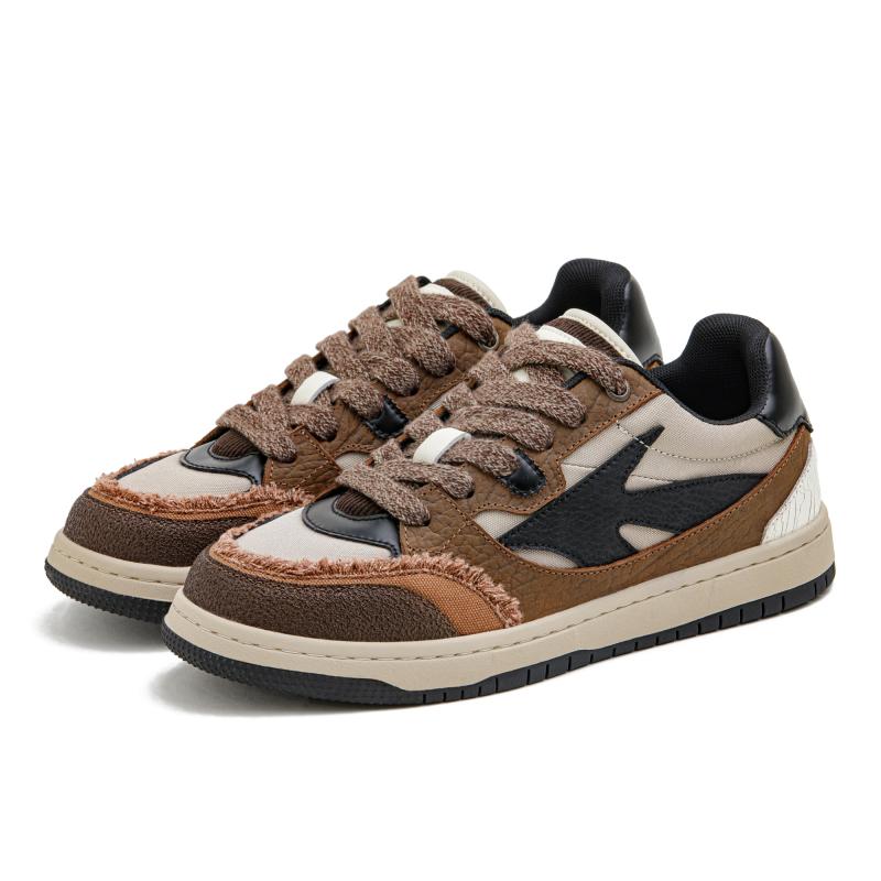 MADEN Retro Dekonstruierte Wildleder Low-Top Sneaker