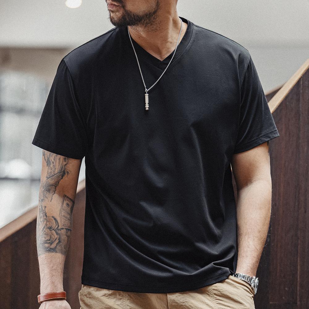 Camiseta de cuello en V Sorona de secado rápido y efecto refrescante MADEN