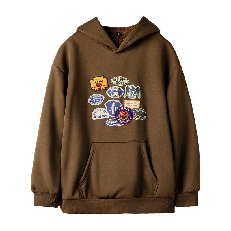 MADEN Brauner Hoodie mit Abzeichen-Stickerei - Fleecegefüttert