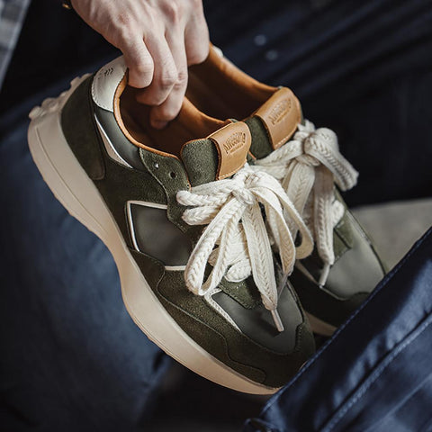 MADEN Herren-Joggingschuhe Retro Atmungsaktive Sportschuhe mit dicker Gummisohle Vielseitige Freizeitschuhe für Herren 