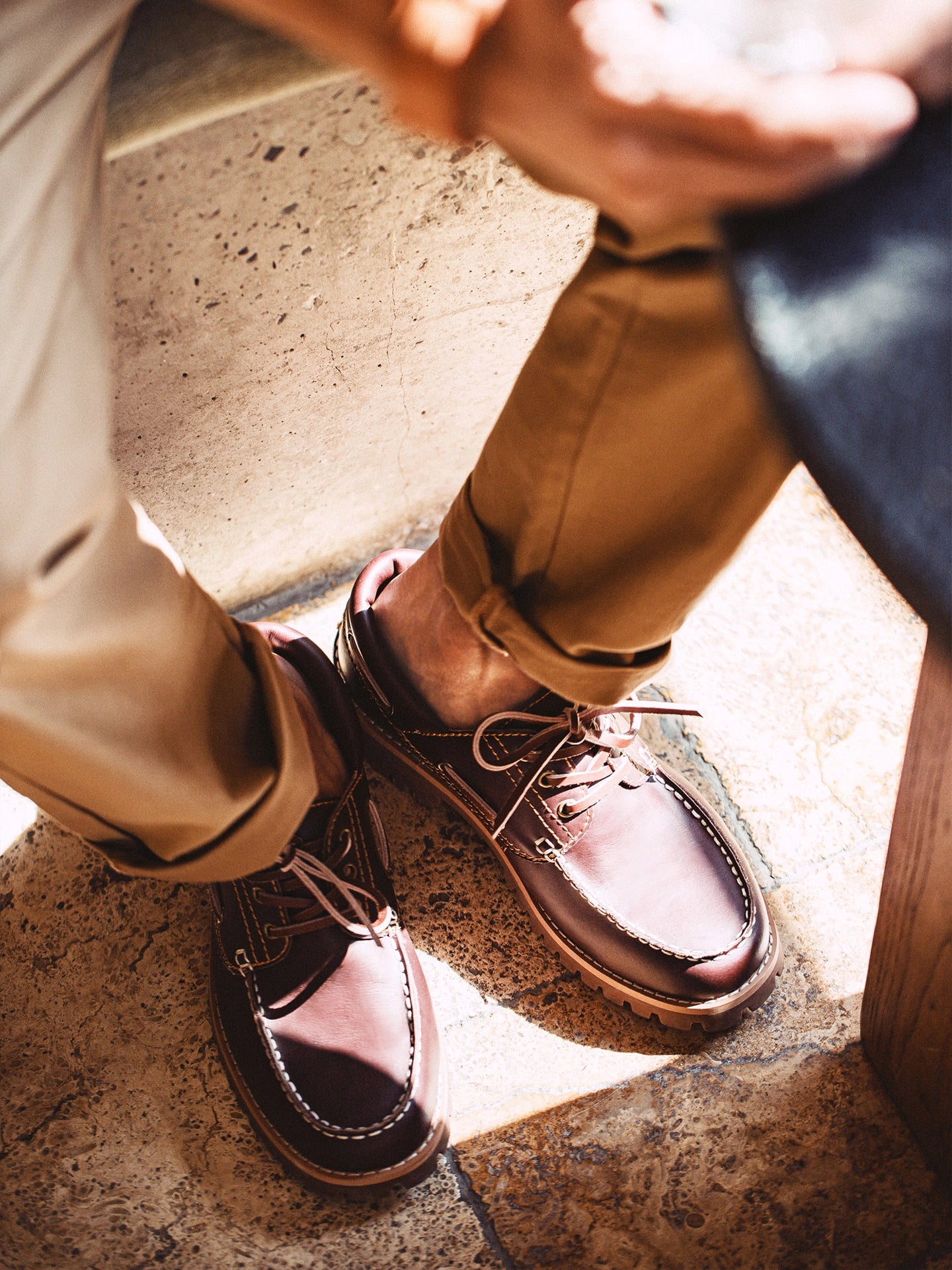 Mocassins bateau marron vintage pour homme MADEN 