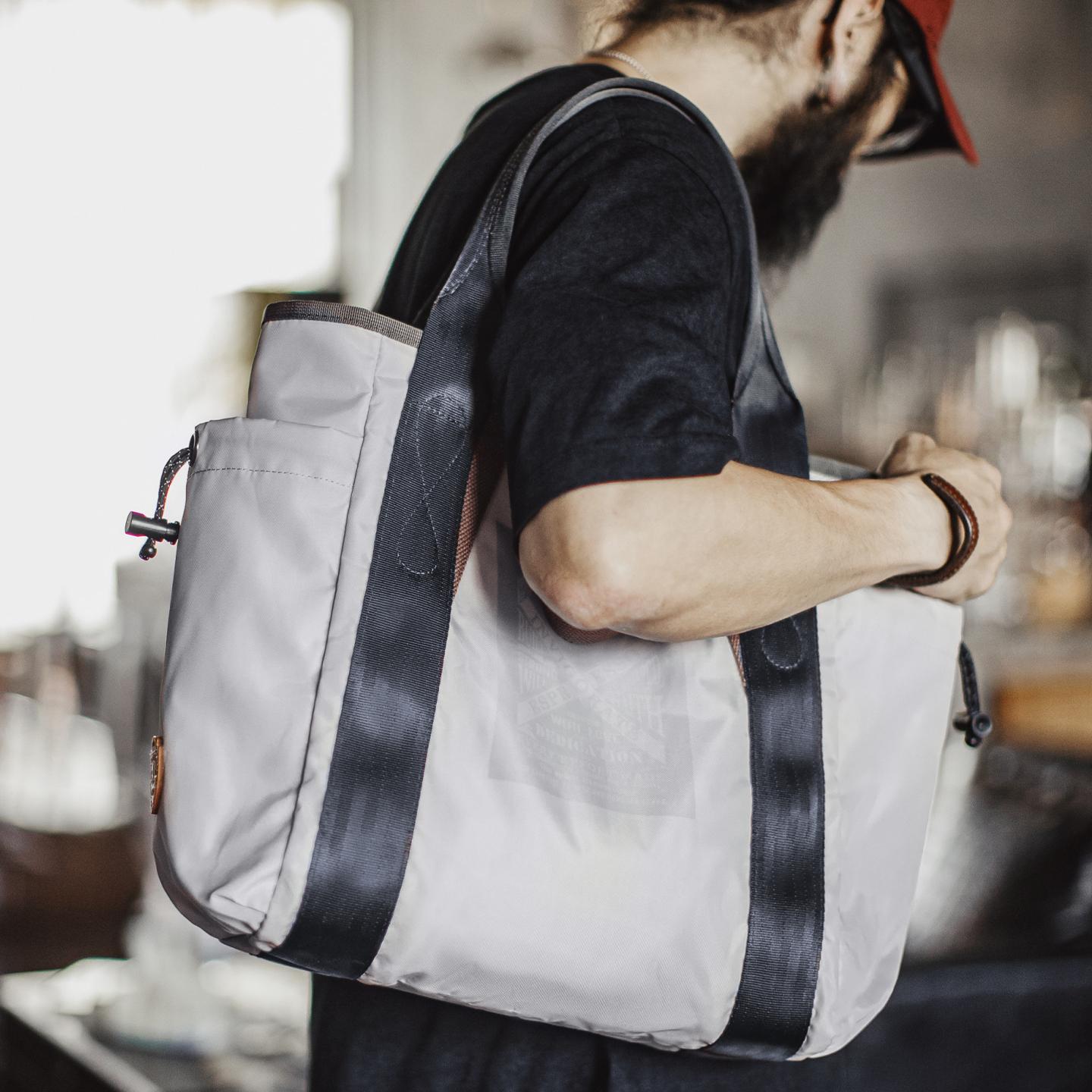 MADEN Outdoor Series Waterproof Tote Bag Large Capacity