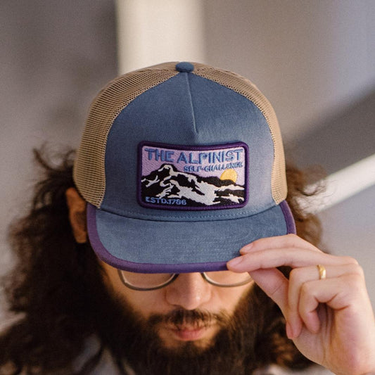 MADEN Mesh Snapback - Bestickte Baseballkappe