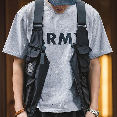 Maden Men Multi pocket Tactical Vest Jacket Bag Retro Multi-function Photography Waistcoat Wide Shoulder Strap Solid Bag