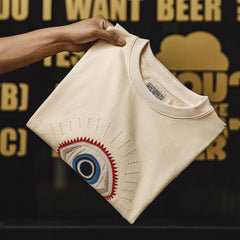 Camiseta pesada MADEN con bordado Guardian Eye