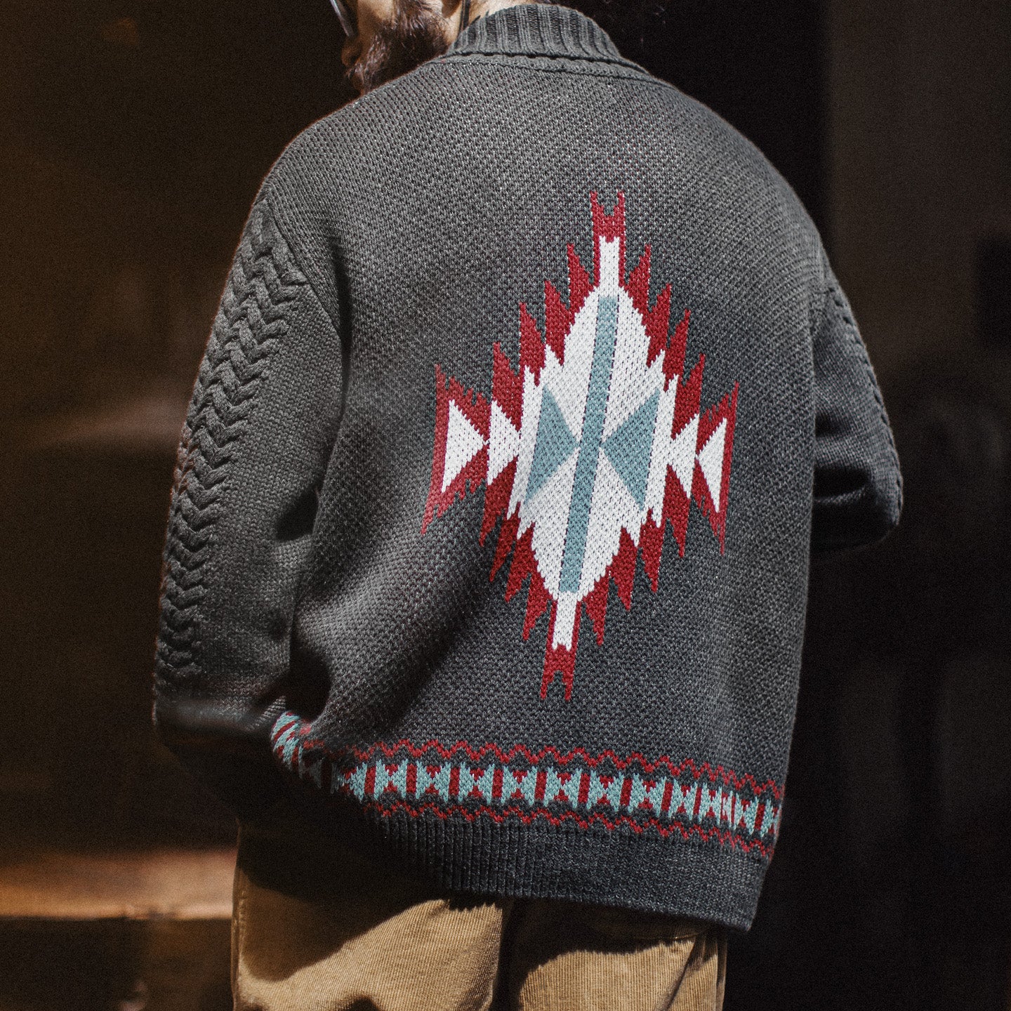 Cárdigan vintage con cuello chal indígena MADEN