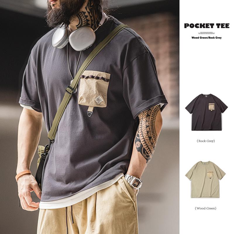 Camiseta de algodón de manga corta con bolsillo de parche en contraste MADEN