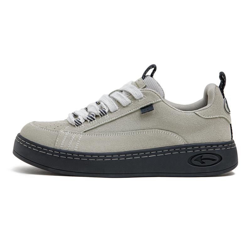 Maden Retro Wildleder Skate-Schuhe mit dicker Sohle, niedrig geschnitten