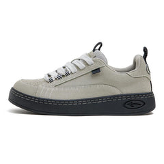 Maden Retro Wildleder Skate-Schuhe mit dicker Sohle, niedrig geschnitten