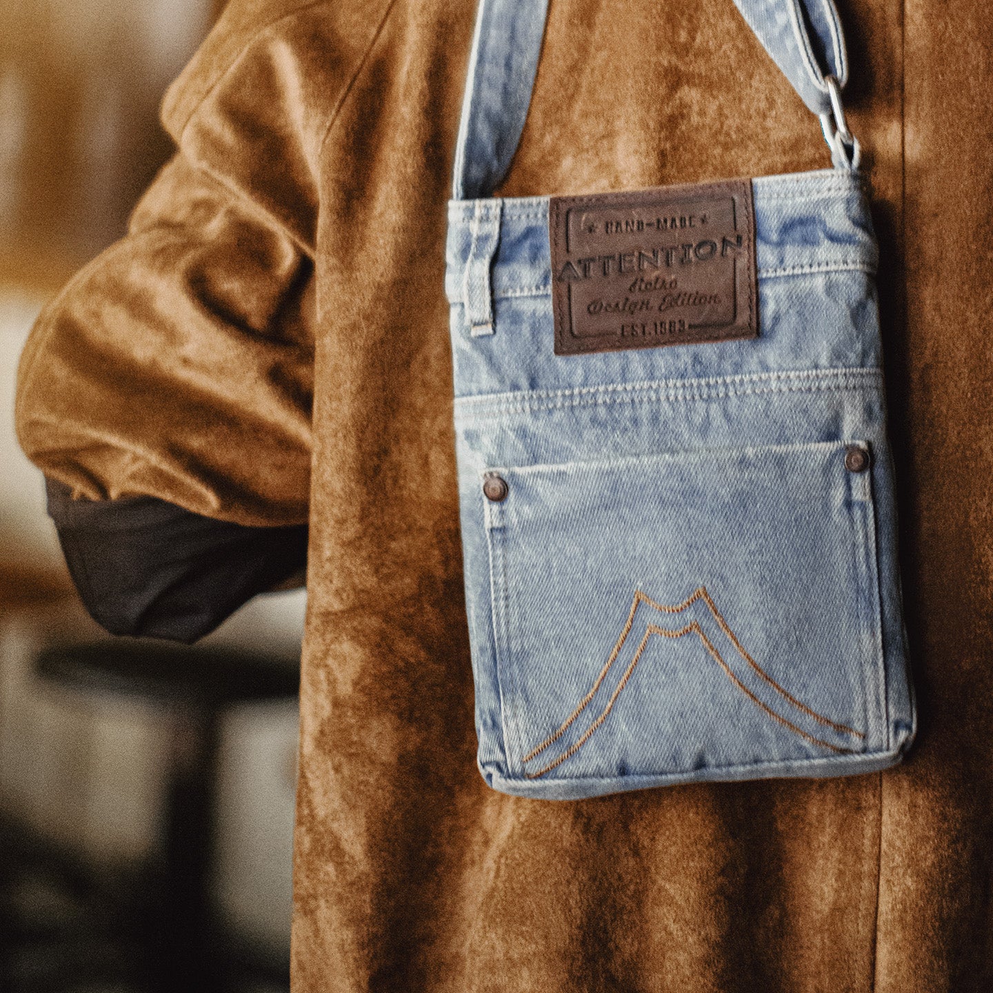 MADEN Gewaschene Denim Umhängetasche für Pendler