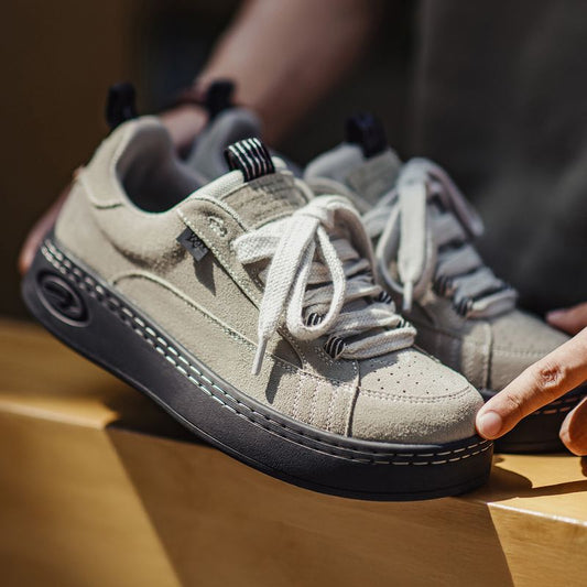 Maden Retro Wildleder Skate-Schuhe mit dicker Sohle, niedrig geschnitten