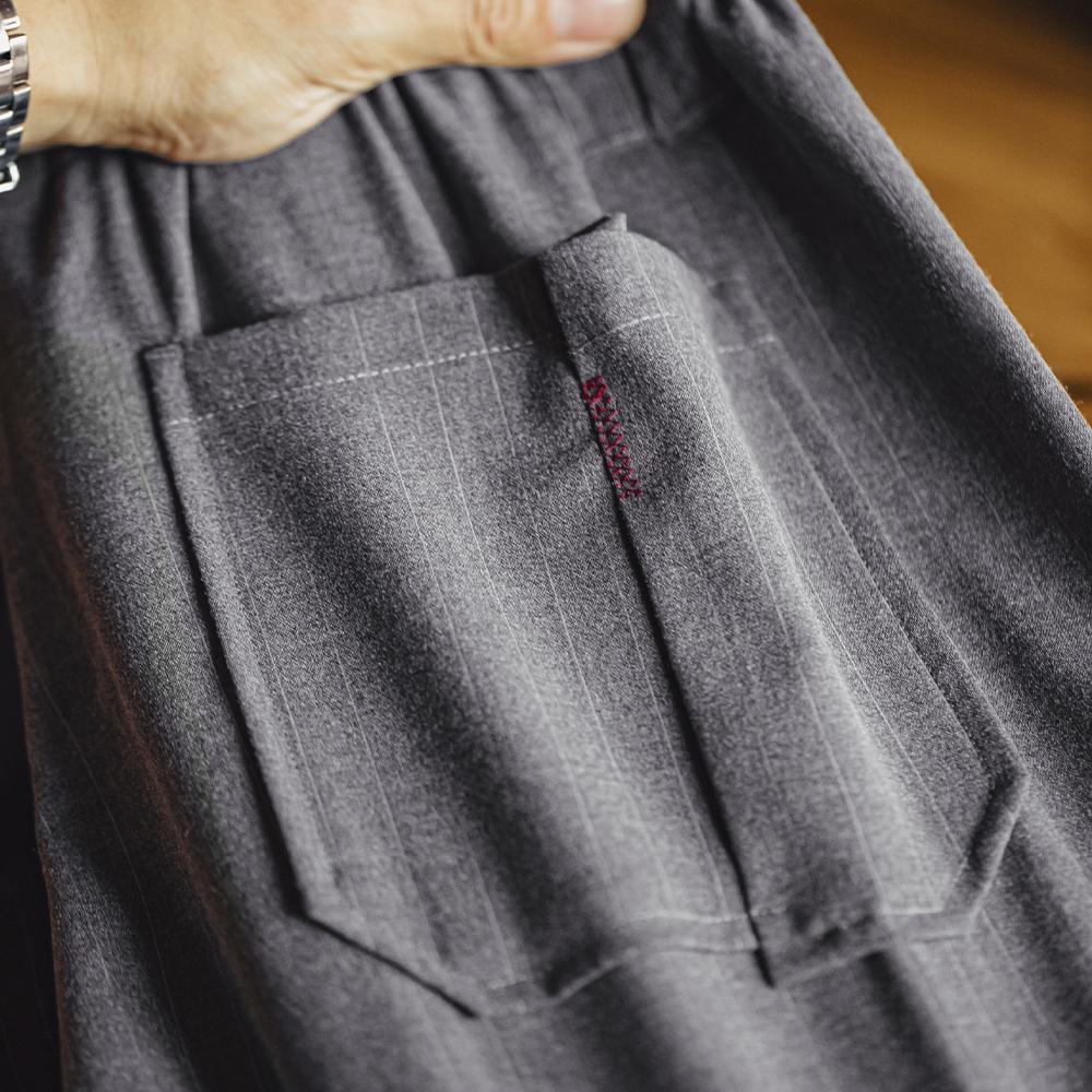MADEN Graue formelle Shorts mit Nadelstreifen und elastischem Bund