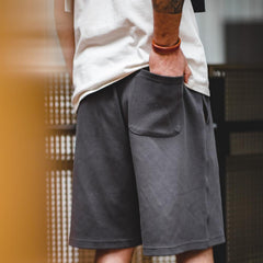MADEN Basketballshorts aus schwerem Strick mit Stickerei