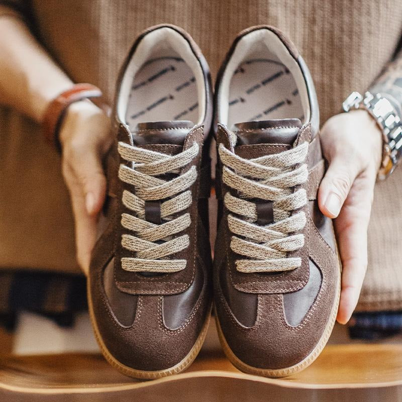 MADEN Retro Braune Wildleder Schuhe mit klobiger Sohle