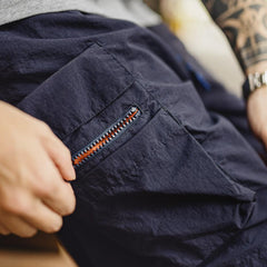 MADEN Techwear Cargo-Shorts für Herren, schnelltrocknend, Oversize, viele Taschen, Kordelzug, Outdoor-Funktion, Marineblau 