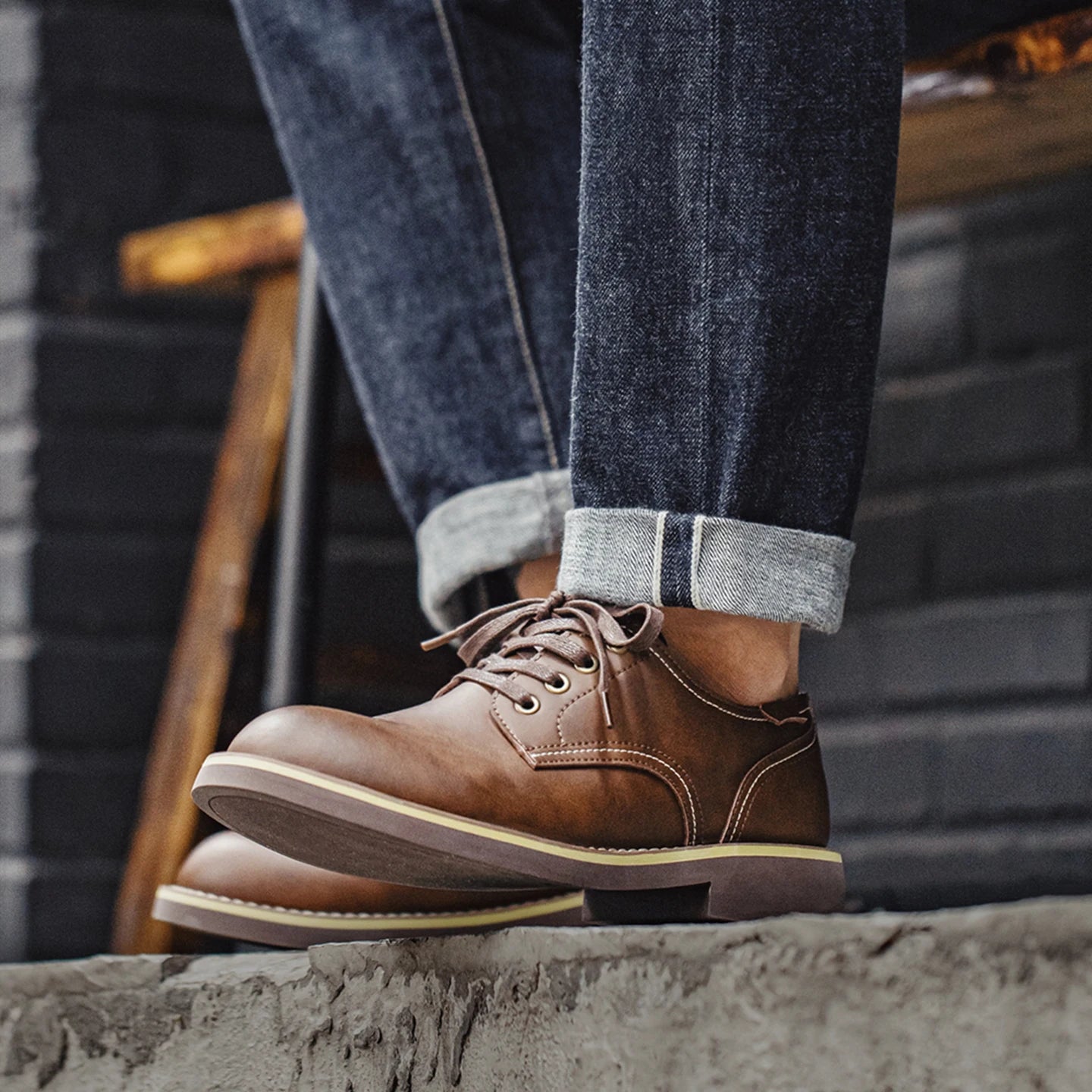 MADEN Low-Top Crazy Horse Leather Work Boots